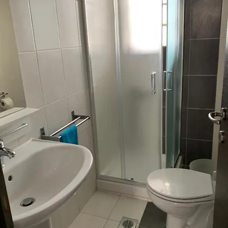 Triaina Apartment